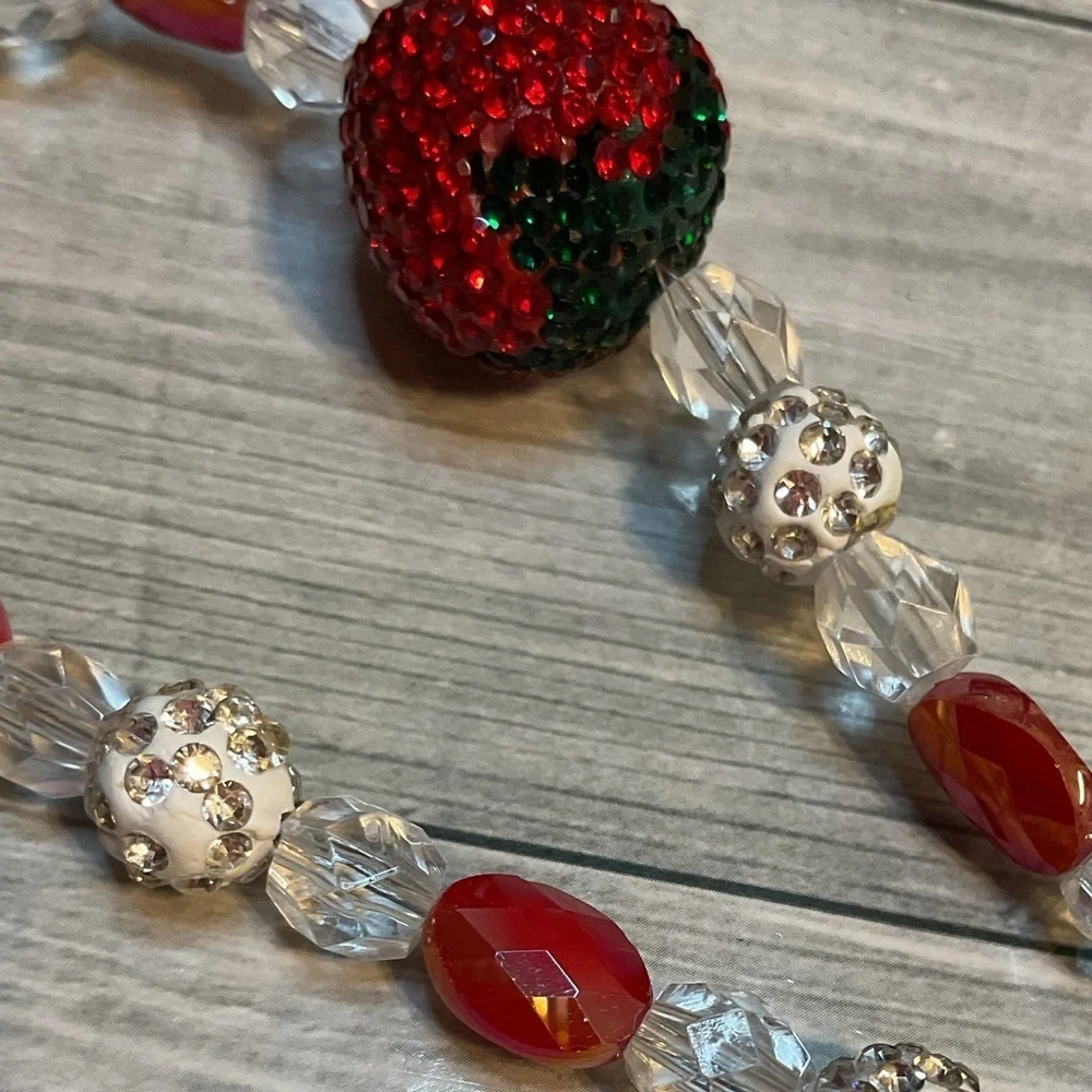 Strawberry bracelet Lanyard Beaded Phone Wrist Strap Rhinestones Bracelet